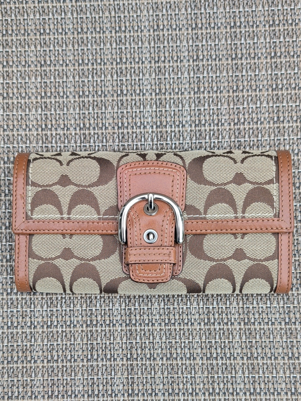 Coach Signature Buckle Clutch/Wallet EUC